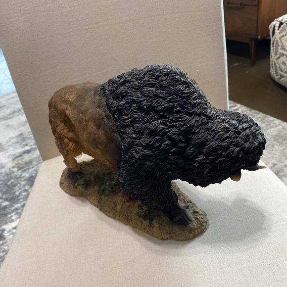 American large Buffalo Bison Resin statue figurine sculpture animal Western - Picture 5 of 8